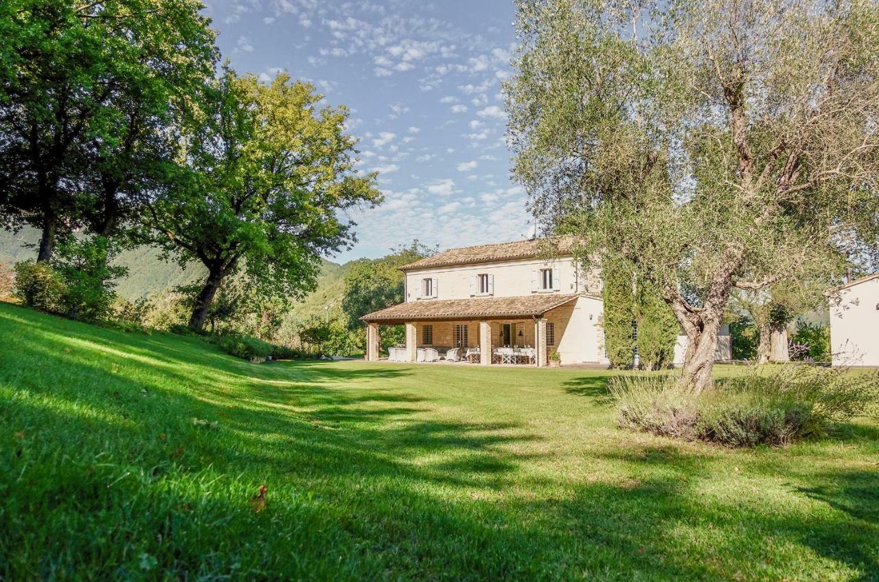 Casale Bellaguardia Villa ฟอสซอมโบรเน ภายนอก รูปภาพ